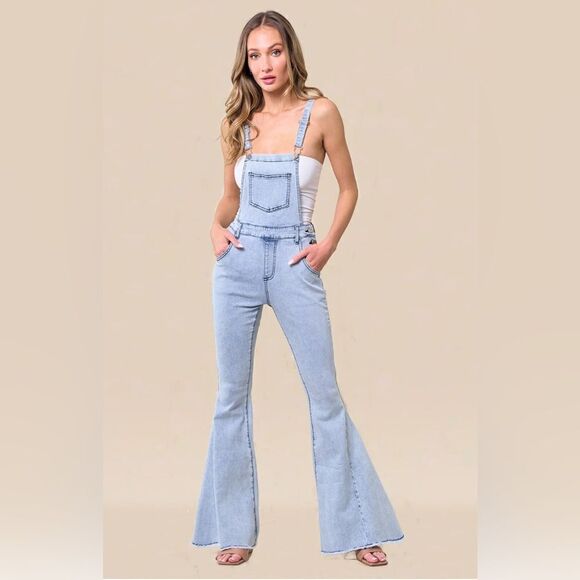 Wisteria Lane Bell Bottom Denim Overalls Size S - Picture 1 of 11